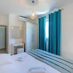 아파트 One-bedroom In 챠브타트