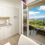 아파트 One-bedroom In *