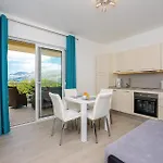 דירה One-bedroom In